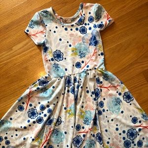 Dot Dot Smile, short sleeve, cool material, size 8/10